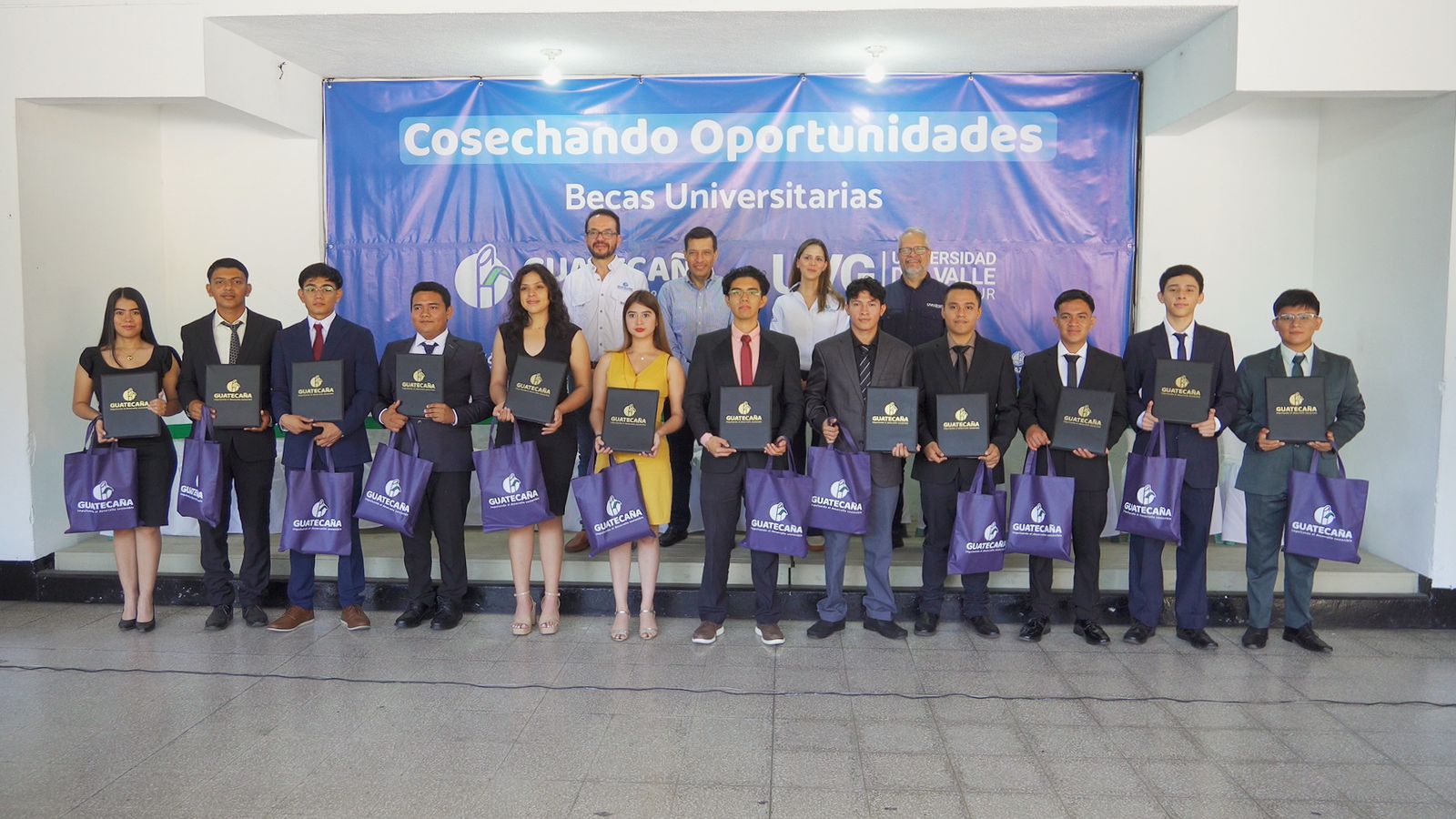 ¡Ya está abierta la convocatoria de becas universitarias de Guatecaña para el ciclo académico 2026!