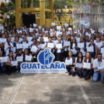 Guatecaña gradúa a 141 participantes del programa Mejores Familias en Santa Rosa